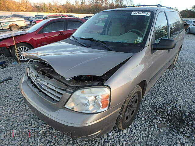 2004 FORD FREESTAR - VIN: 2FMZA51614BB05621 - Фото 2