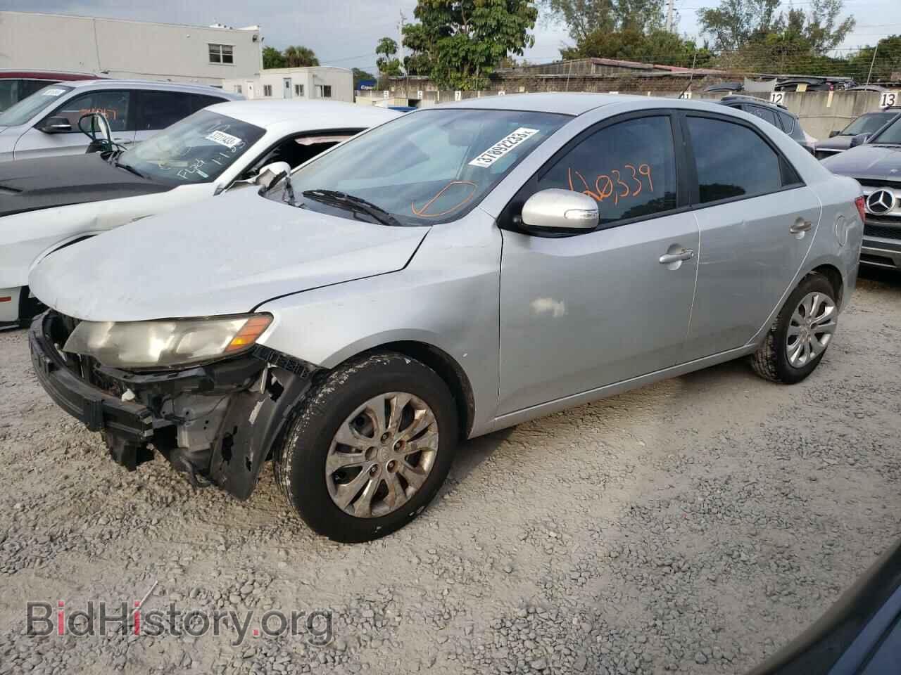 Фотография KNAFU4A26A5855423 - KIA FORTE 2010