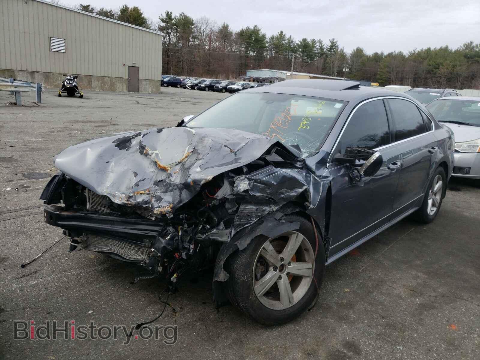 2012 VOLKSWAGEN PASSAT - VIN: 1VWBP7A31CC097425 - Фото 2