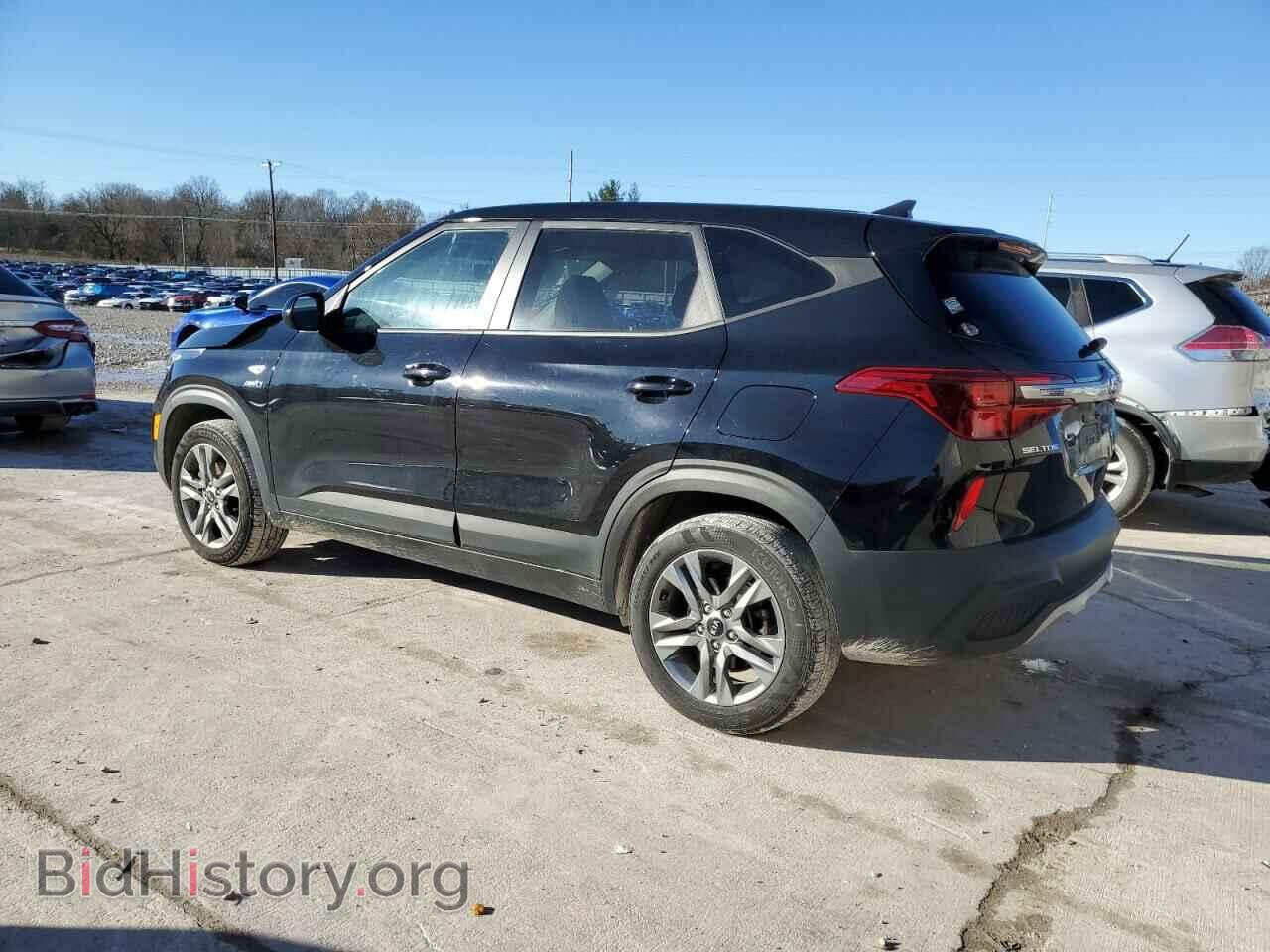 2021 KIA SELTOS - VIN: KNDEPCAA9M7148929 - Фото 2