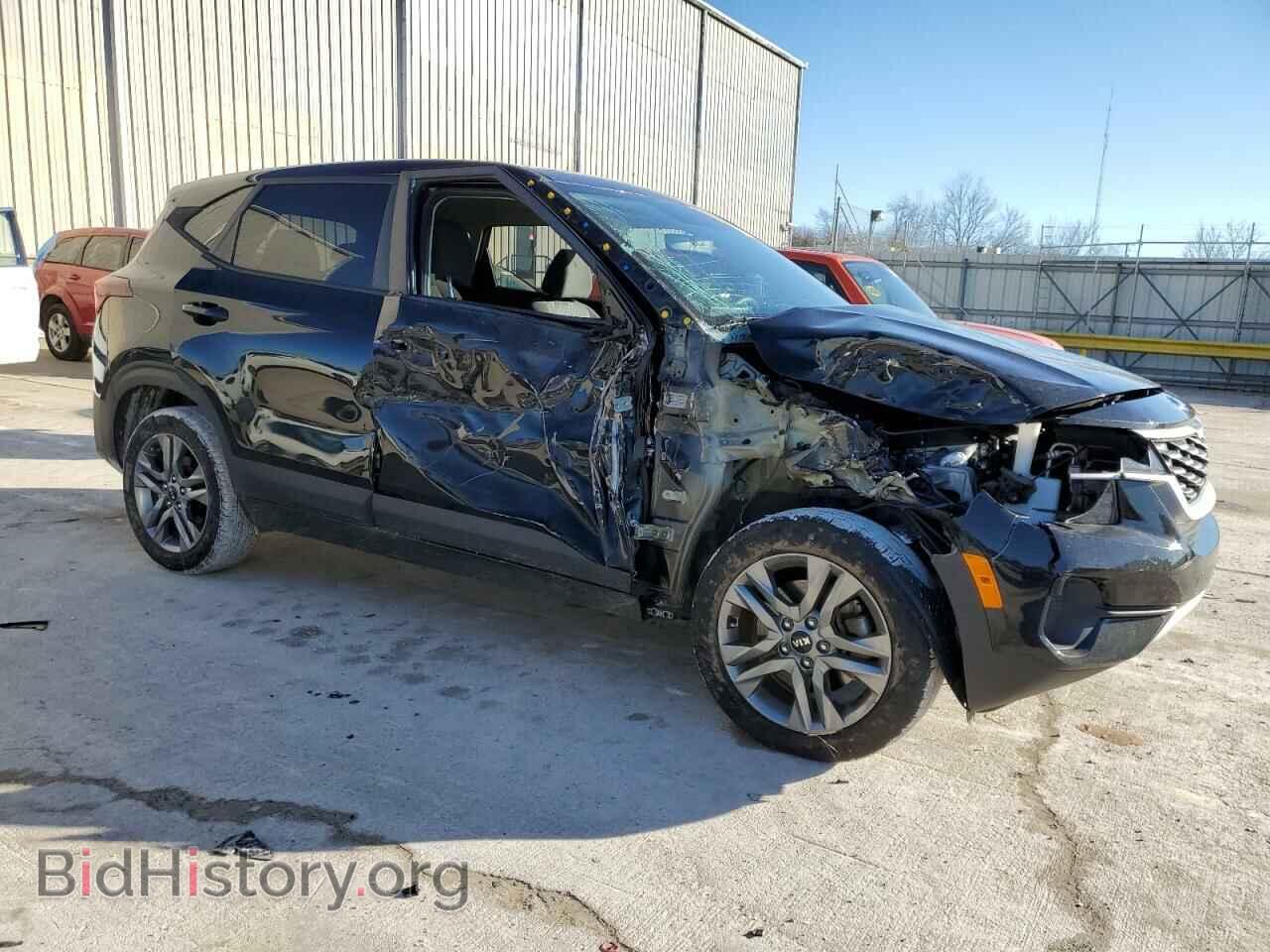 2021 KIA SELTOS - VIN: KNDEPCAA9M7148929 - Фото 4