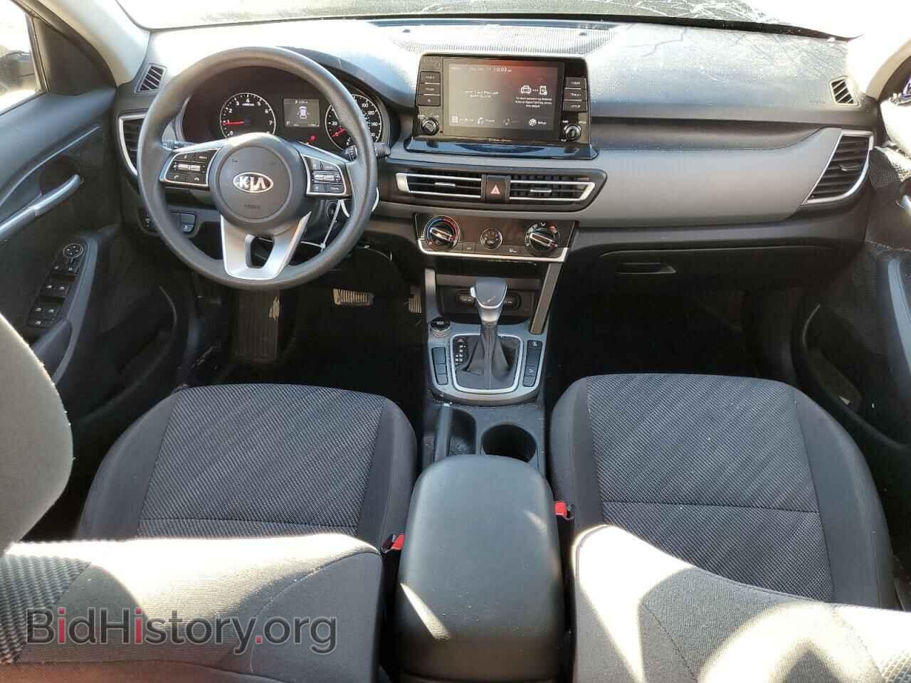 2021 KIA SELTOS - VIN: KNDEPCAA9M7148929 - Фото 8