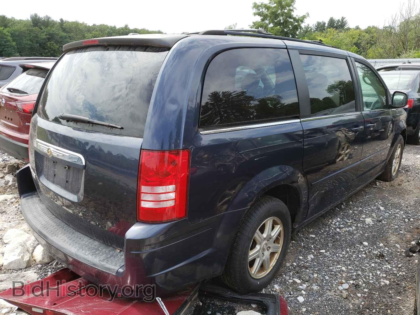 2008 CHRYSLER MINIVAN - VIN: 2A8HR54P68R767763 - Фото 4