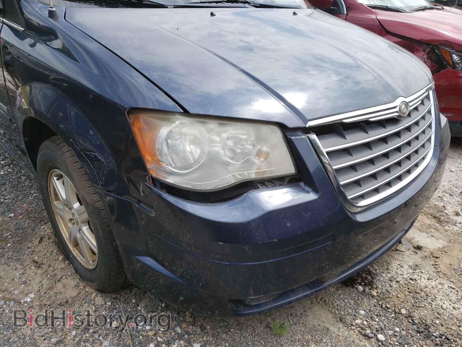 2008 CHRYSLER MINIVAN - VIN: 2A8HR54P68R767763 - Фото 9