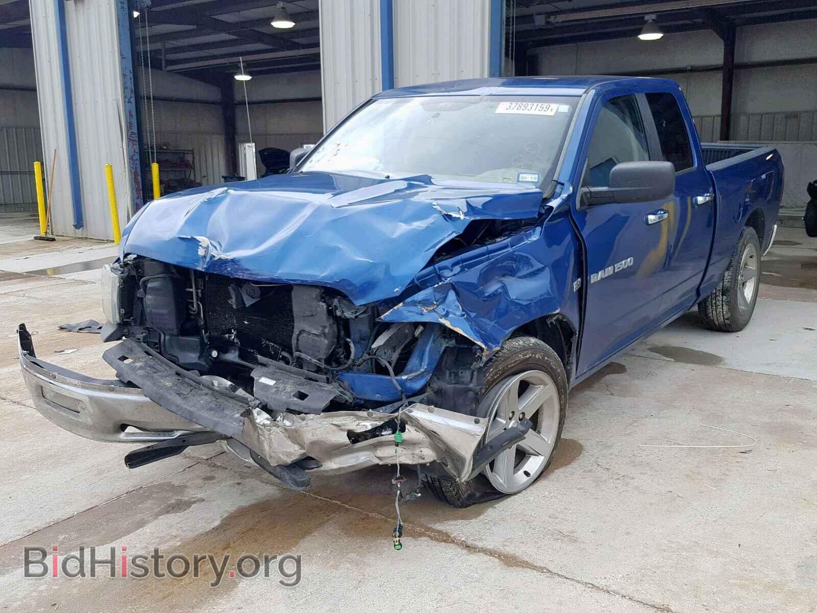 2011 DODGE RAM 1500 - VIN: 1D7RB1GT5BS696925 - Фото 2