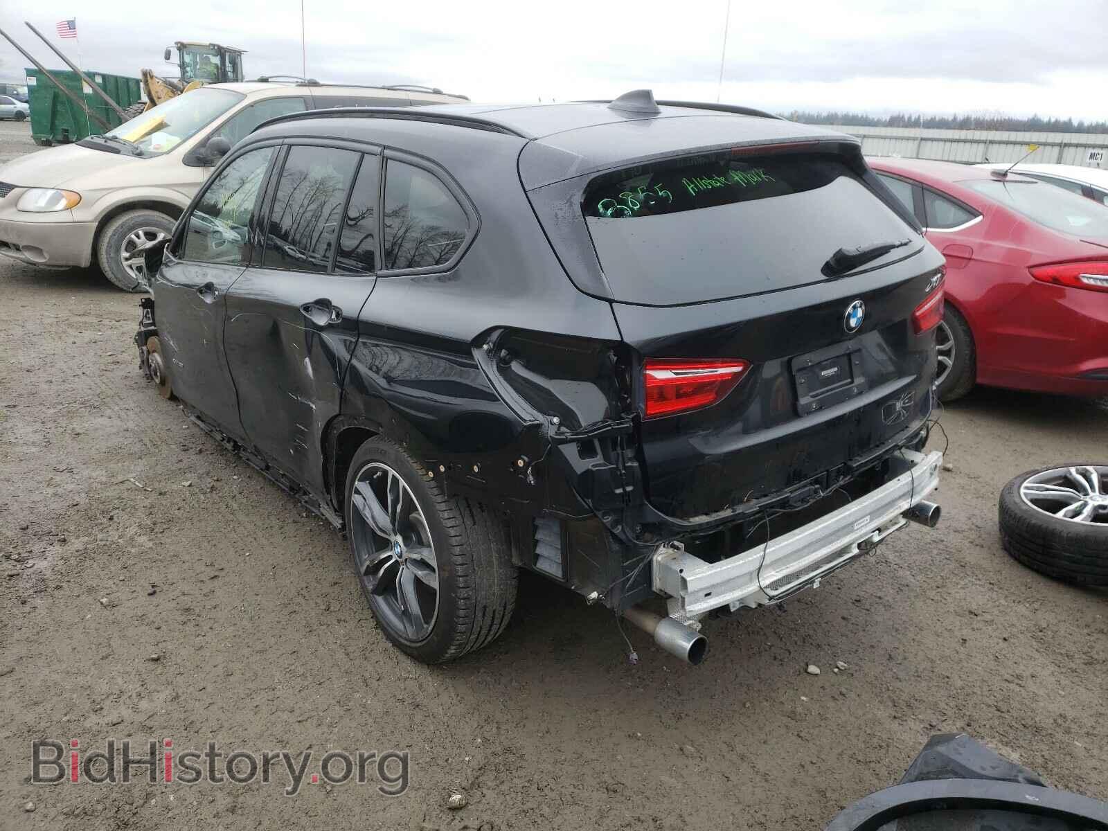 2016 BMW X1 - VIN: WBXHT3C32G5E47403 - Фото 3