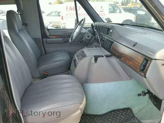 1997 Dodge RAM VAN (VIN 2B7HB21X0VK522427) — photo 5 of 10