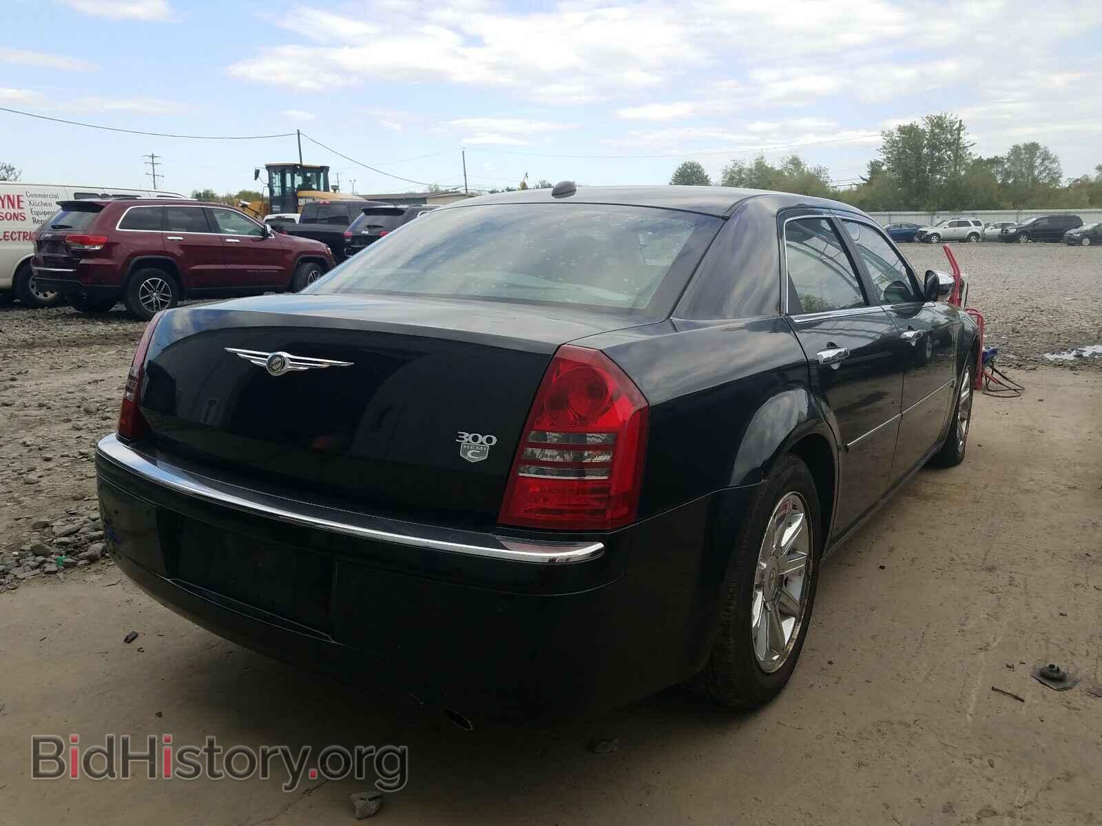 2005 CHRYSLER 300 - VIN: 2C3AA63H45H519324 - Фото 4
