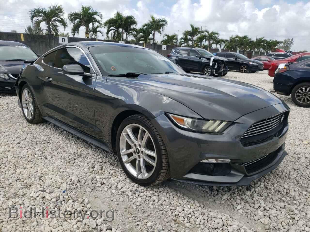 Photo 1FA6P8TH2G5332062 - FORD MUSTANG 2016