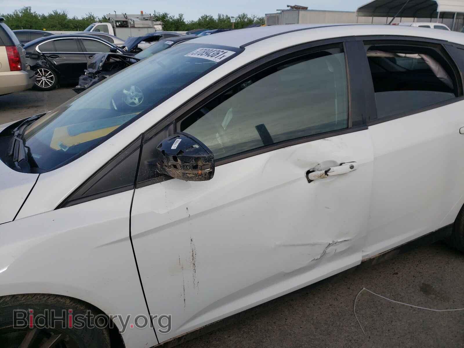 2017 FORD FOCUS - VIN: 1FADP3K25HL215001 - Photo 9