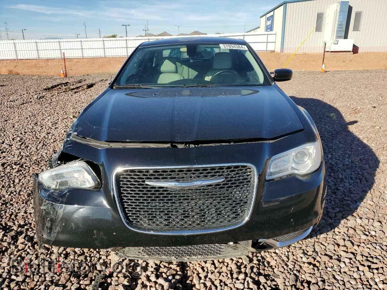 2017 CHRYSLER 300 - VIN: 2C3CCAAG2HH544372 - Фото 5