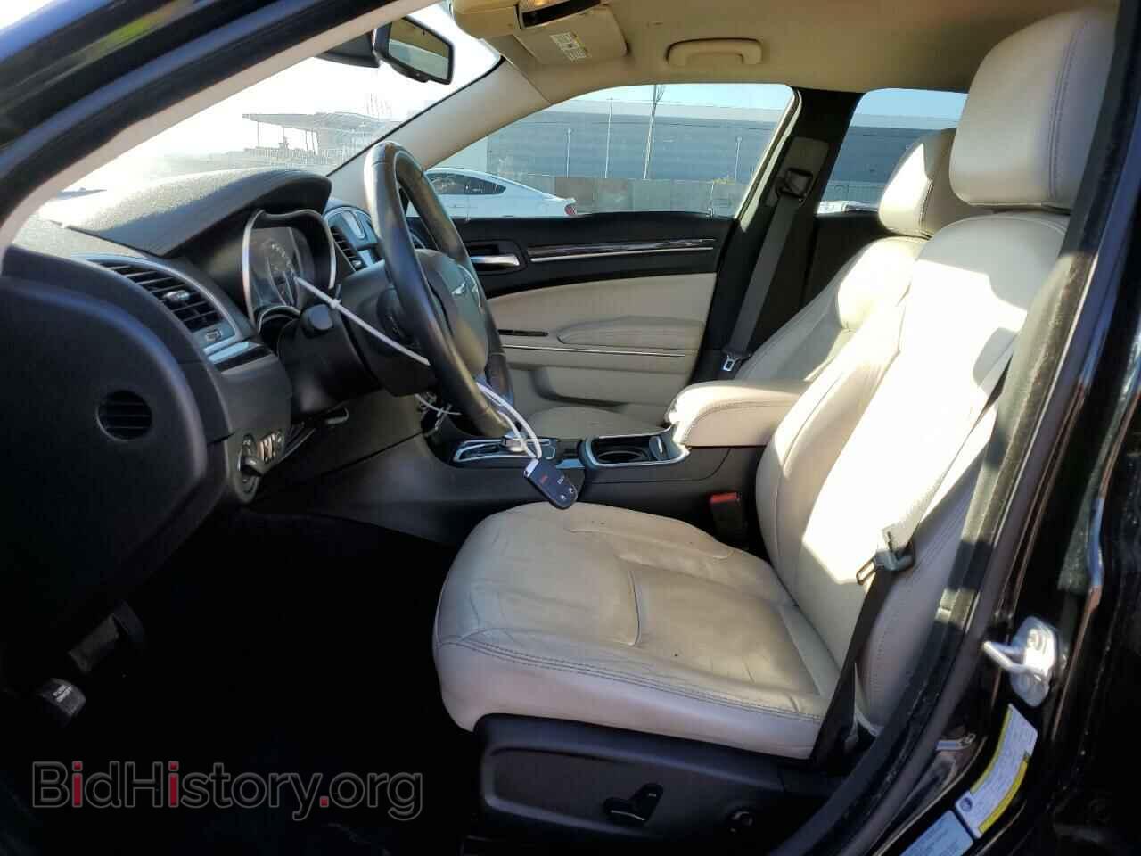 2017 CHRYSLER 300 - VIN: 2C3CCAAG2HH544372 - Фото 7