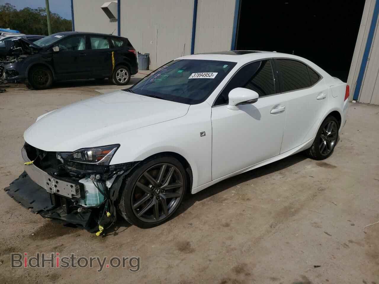 Photo JTHGA1D29L5102934 - LEXUS IS 2020