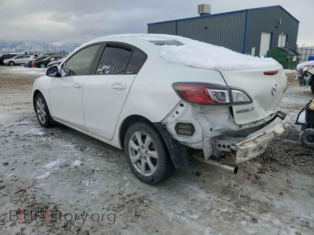 2011 MAZDA 3 - VIN: JM1BL1VF2B1479635 - Фото 2