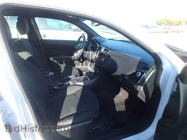 2012 CHRYSLER 200 - VIN: 1C3CCBBB2CN140710 - Фото 5