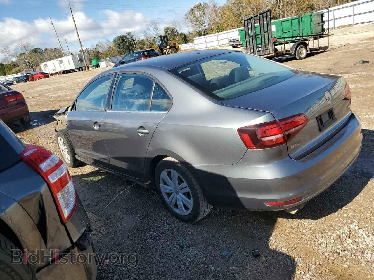 2017 VOLKSWAGEN JETTA - VIN: 3VW2B7AJ2HM360511 - Фото 2