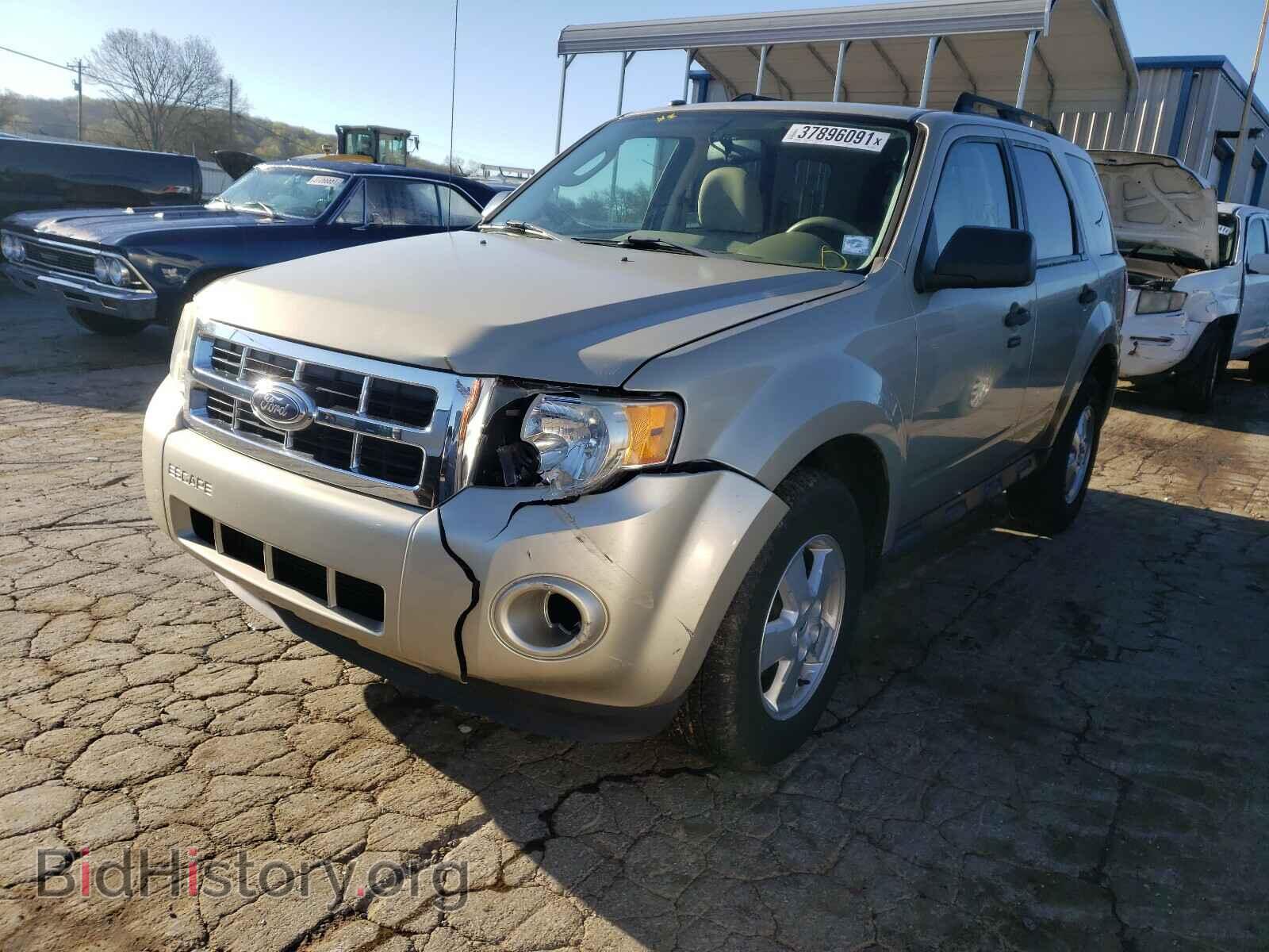 2011 FORD ESCAPE - VIN: 1FMCU0DG9BKB70577 - Фото 2