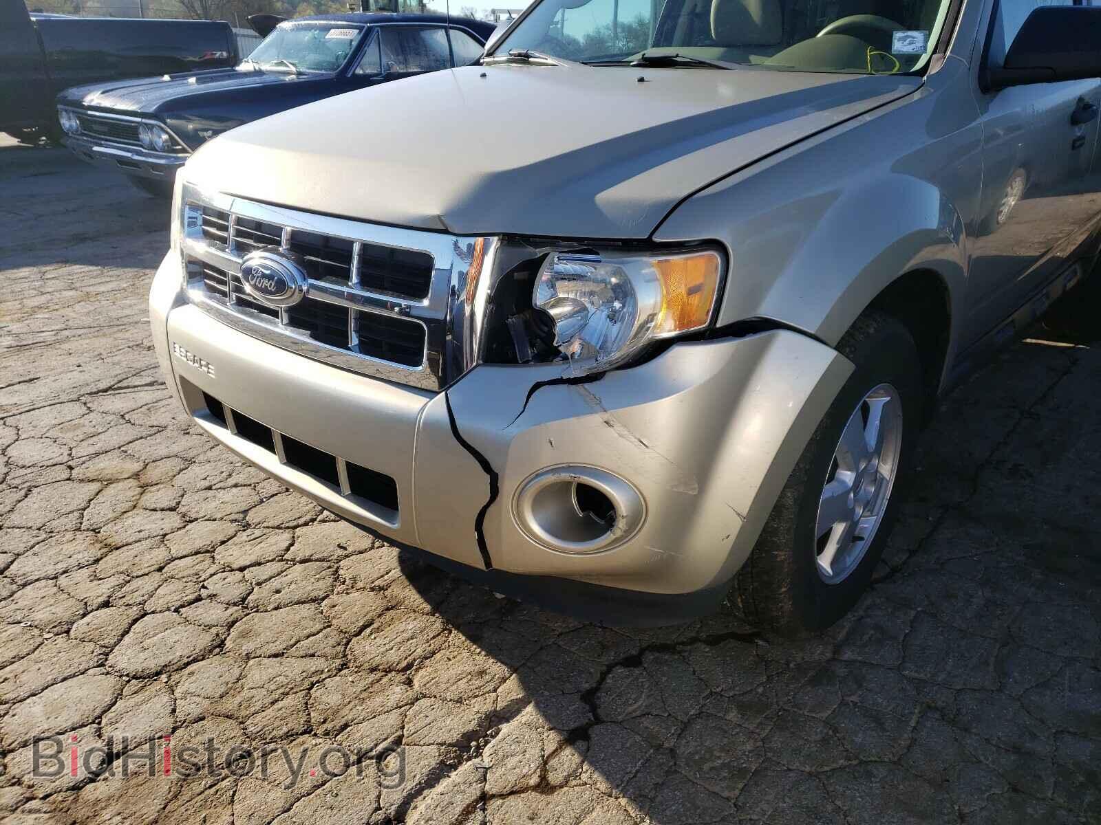 2011 FORD ESCAPE - VIN: 1FMCU0DG9BKB70577 - Фото 9