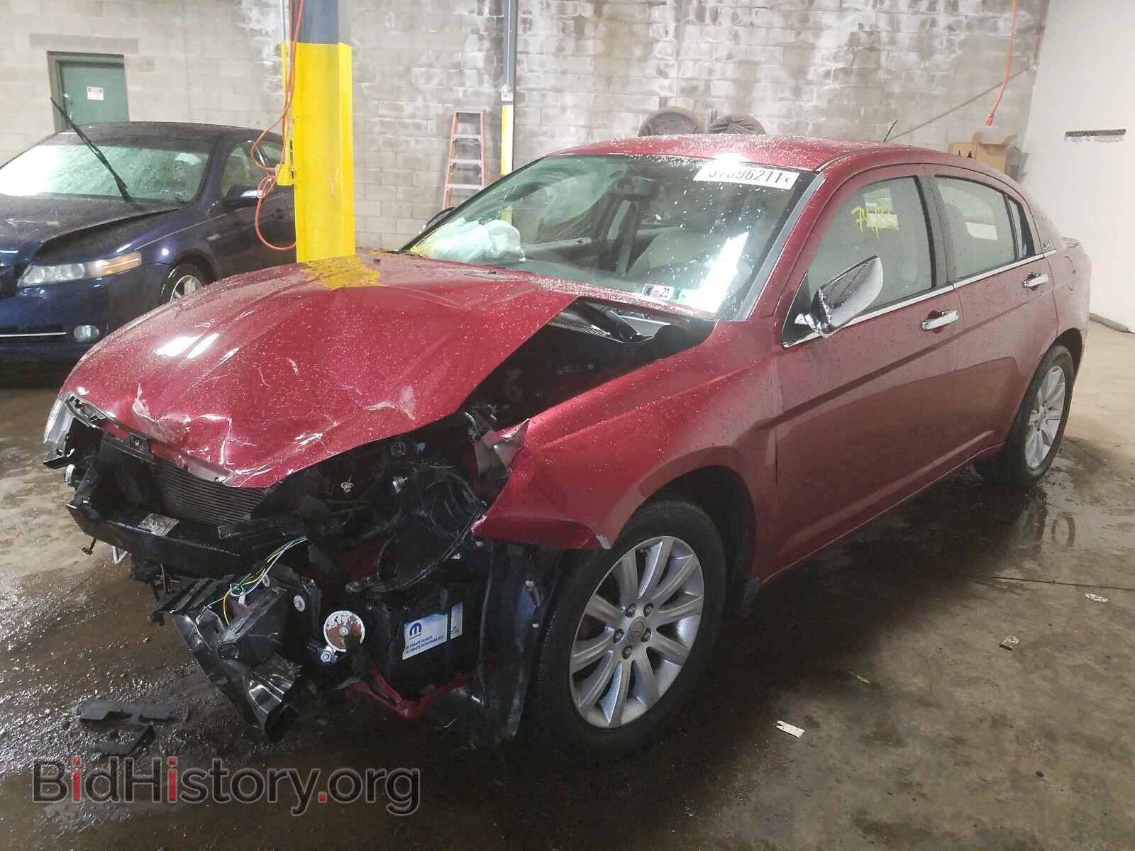 2014 CHRYSLER 200 - VIN: 1C3CCBCG4EN136333 - Фото 2