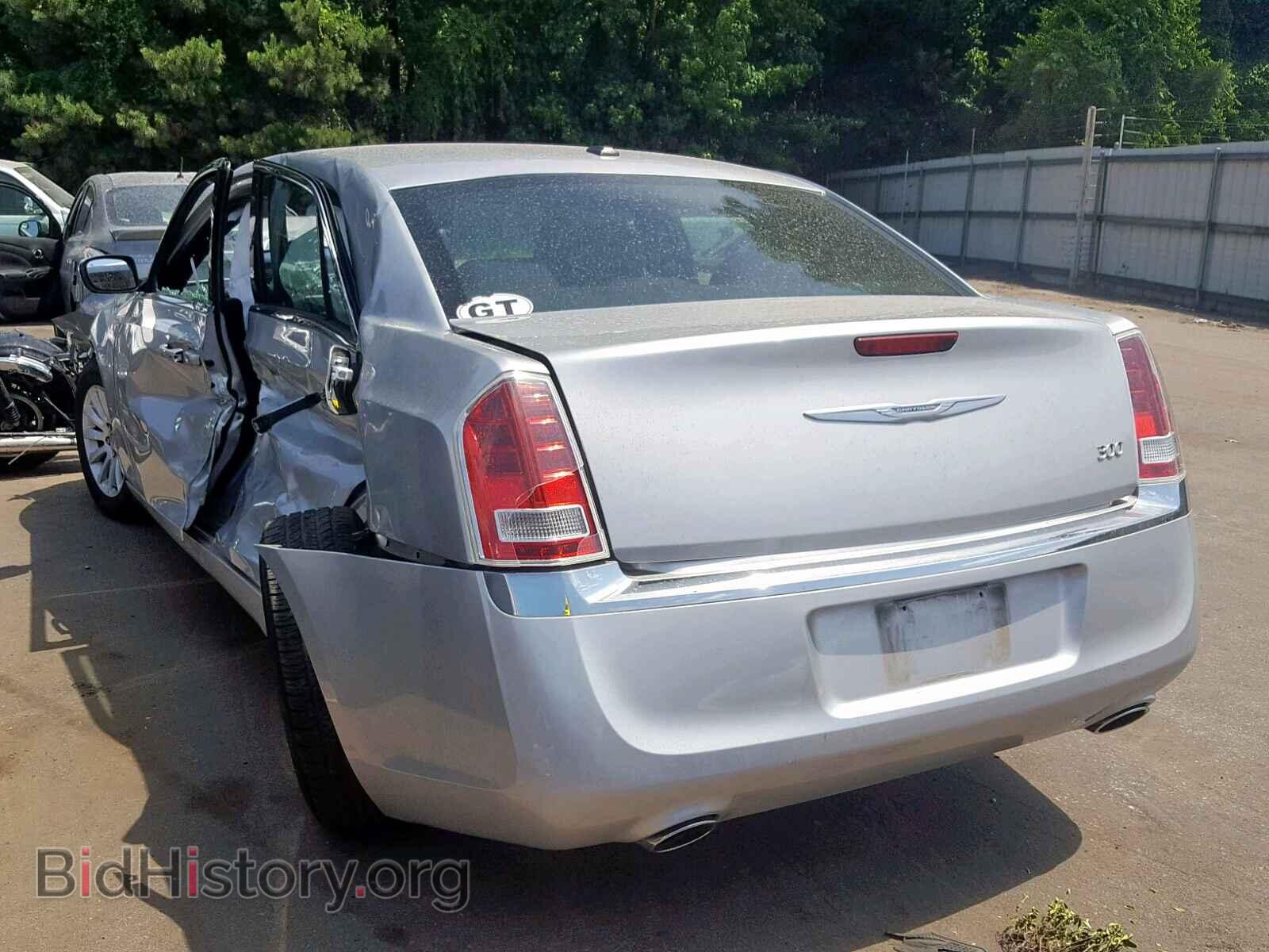 2012 CHRYSLER 300 - VIN: 2C3CCAAG1CH104412 - Фото 3