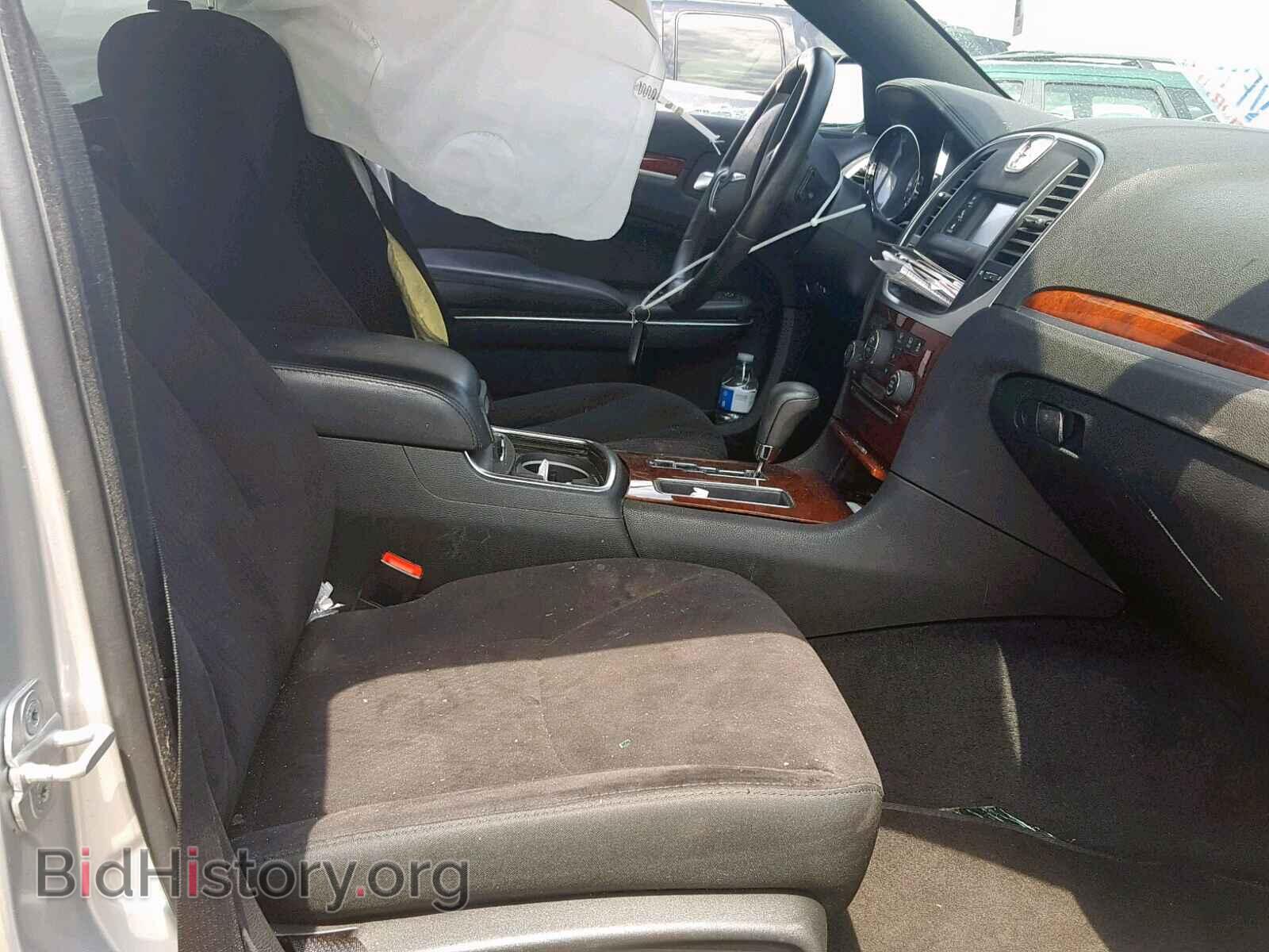 2012 CHRYSLER 300 - VIN: 2C3CCAAG1CH104412 - Фото 5