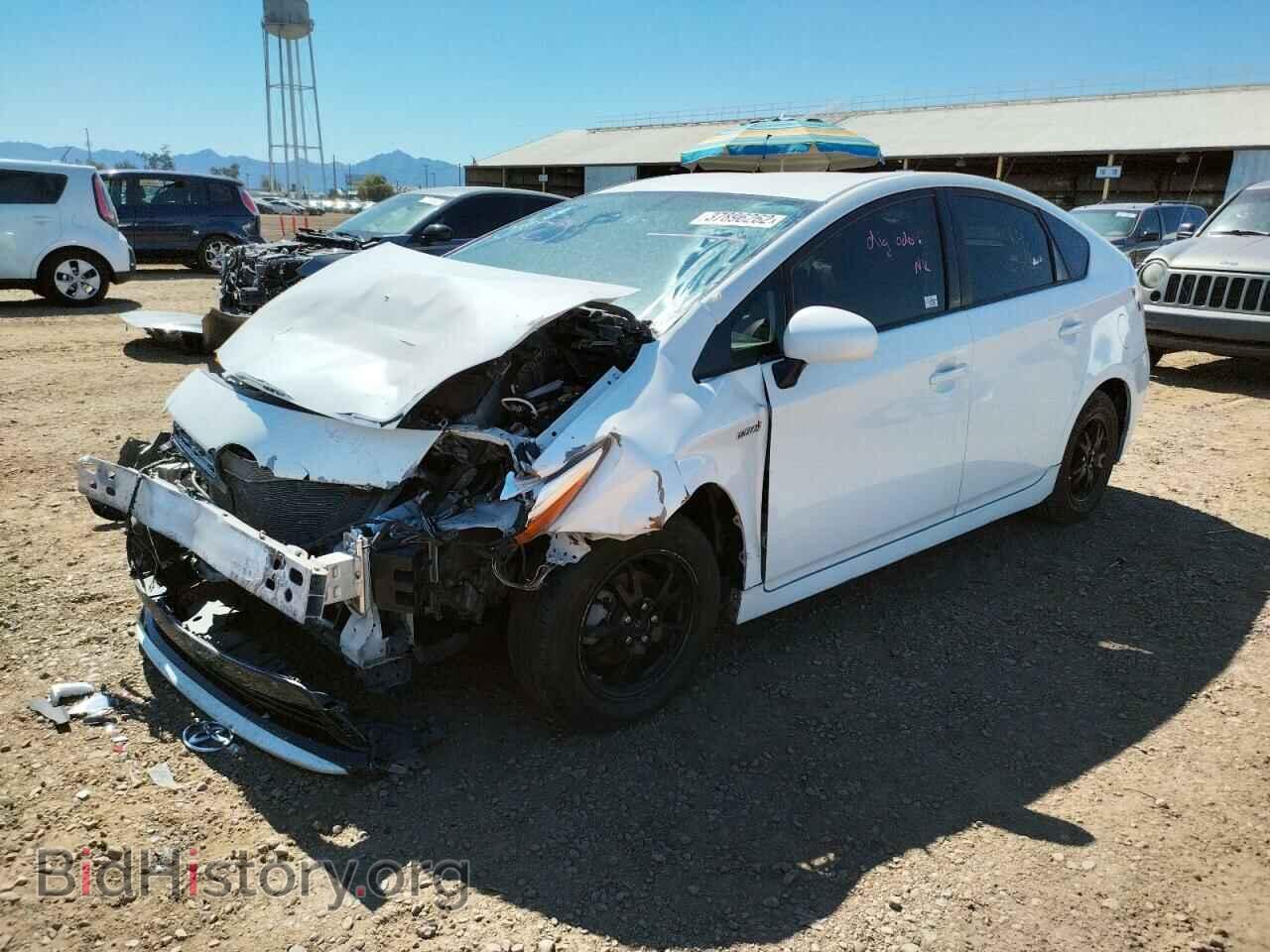 2014 TOYOTA PRIUS - VIN: JTDKN3DU4E1757624 - Фото 2