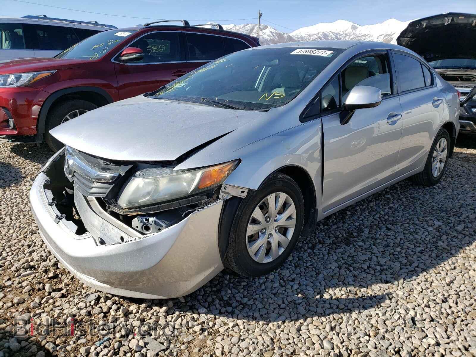 2012 HONDA CIVIC - VIN: 2HGFB2F57CH316256 - Photo 2
