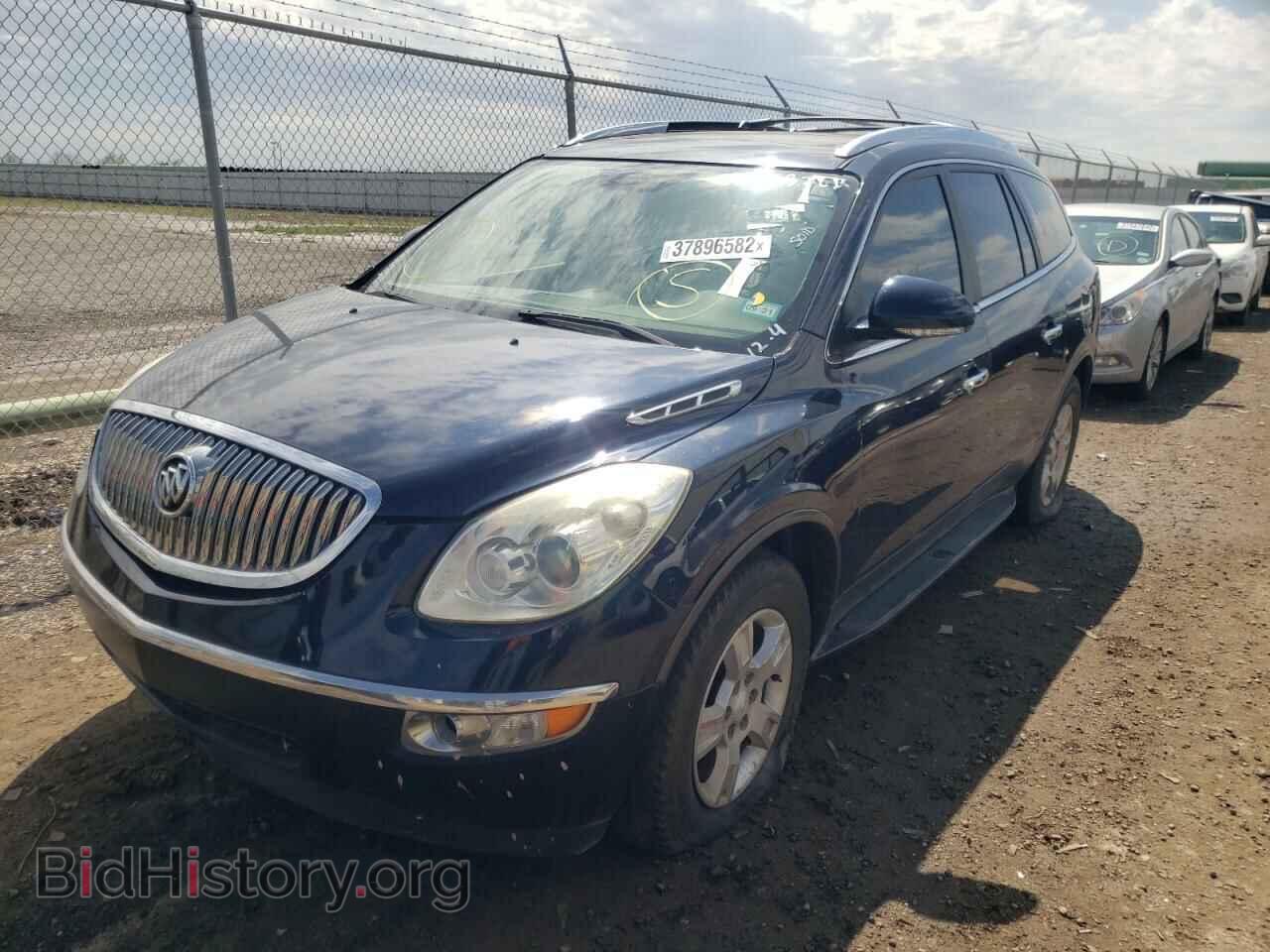 2011 BUICK ENCLAVE - VIN: 5GAKRBED2BJ323762 - Фото 2