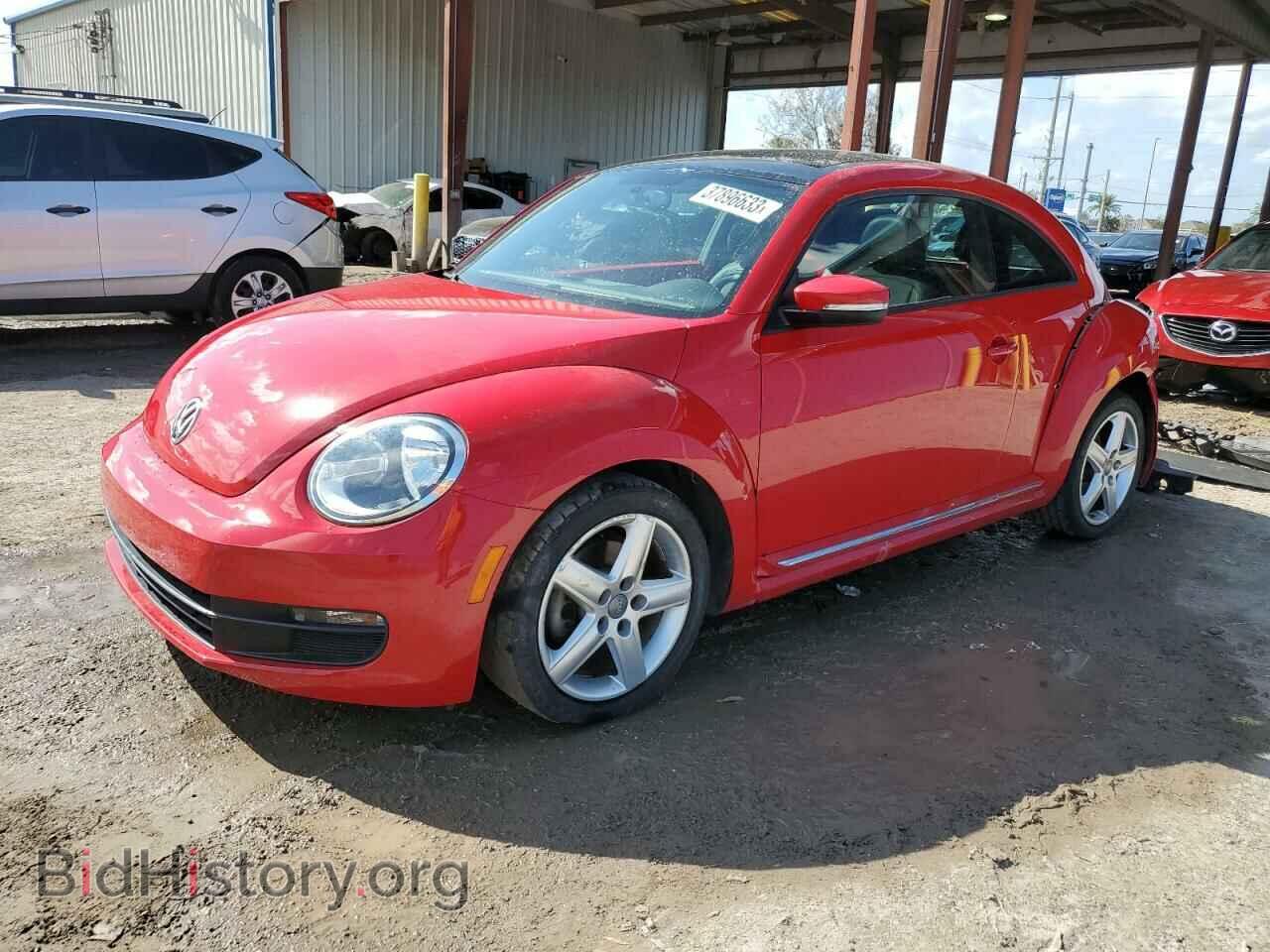 Photo 3VWJP7AT5CM646277 - VOLKSWAGEN BEETLE 2012