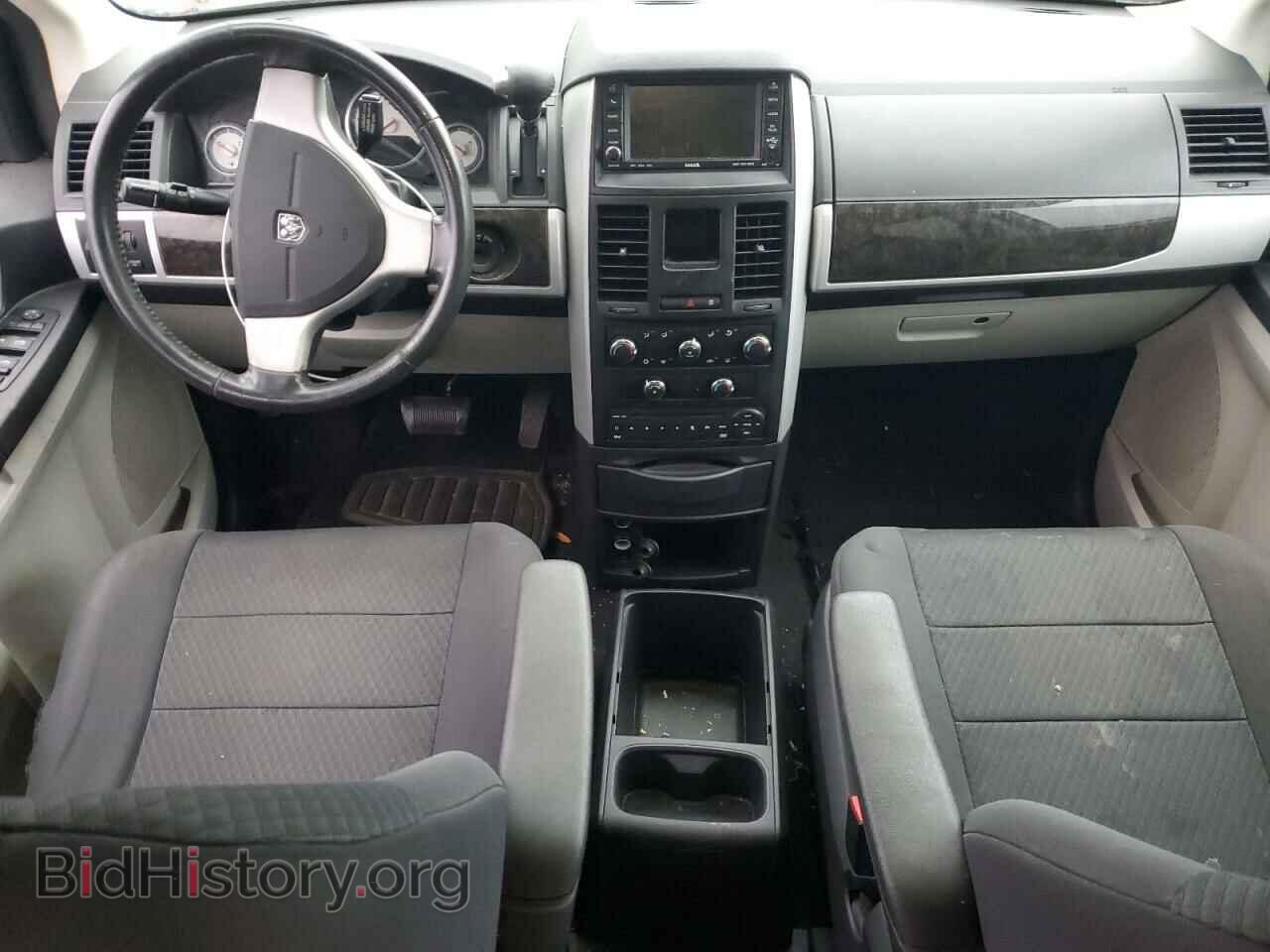 2010 DODGE CARAVAN - VIN: 2D4RN5DX6AR281373 - Фото 8