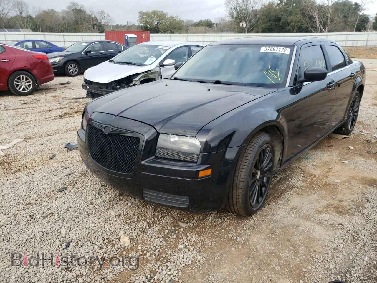 2006 CHRYSLER 300 - VIN: 2C3KA43R26H460731 - Фото 2