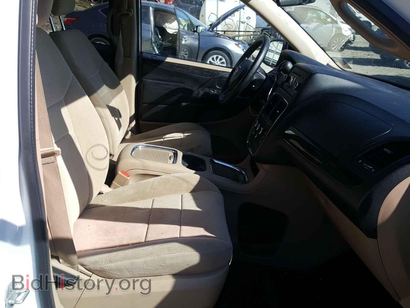 2014 DODGE CARAVAN - VIN: 2C4RDGCG5ER154858 - Фото 5