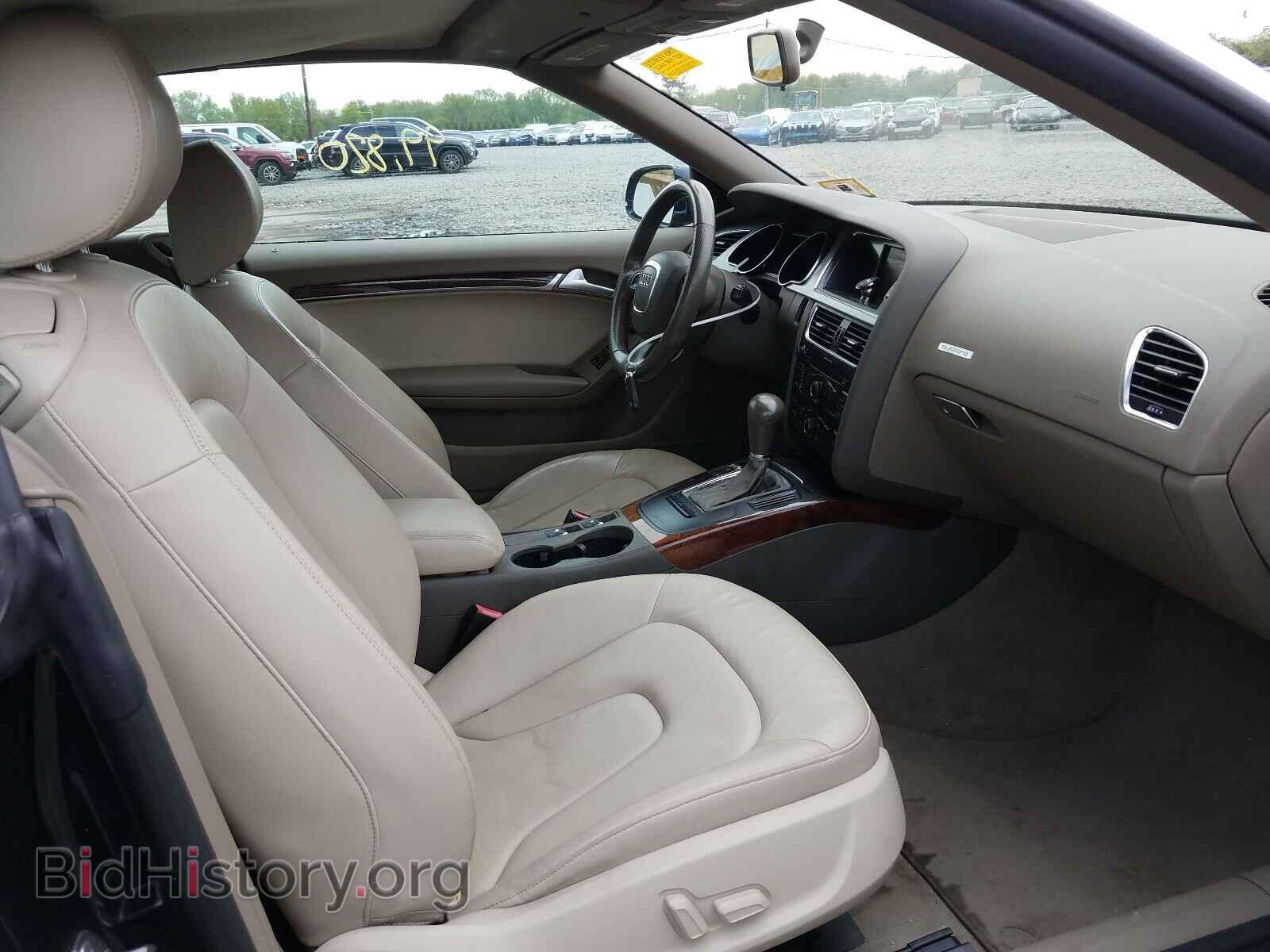 2011 AUDI A5 - VIN: WAUCFAFH3BN018316 - Фото 5