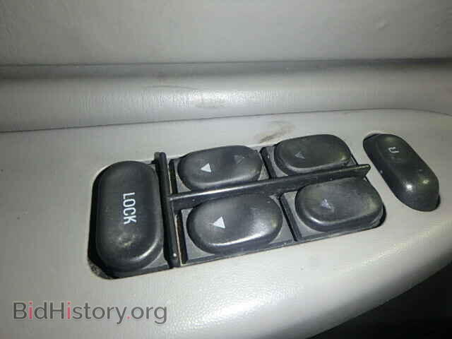 1998 FORD ESCORT - VIN: 1FAFP13P3WW192367 - Фото 10