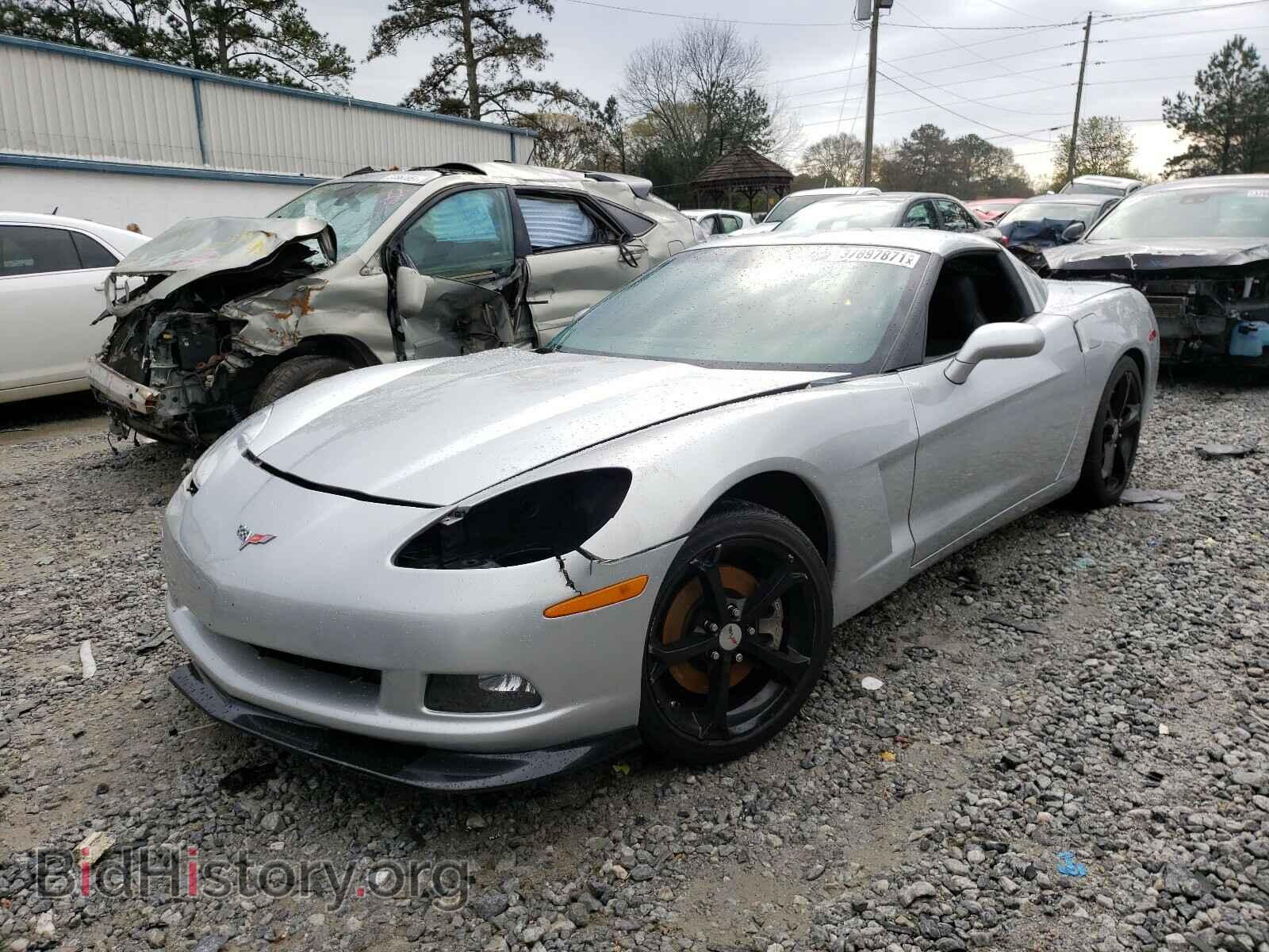 2011 CHEVROLET CORVETTE - VIN: 1G1YE2DW0B5103173 - Фото 2