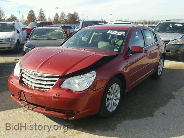 2010 CHRYSLER SEBRING - VIN: 1C3CC5FB6AN227907 - Фото 2