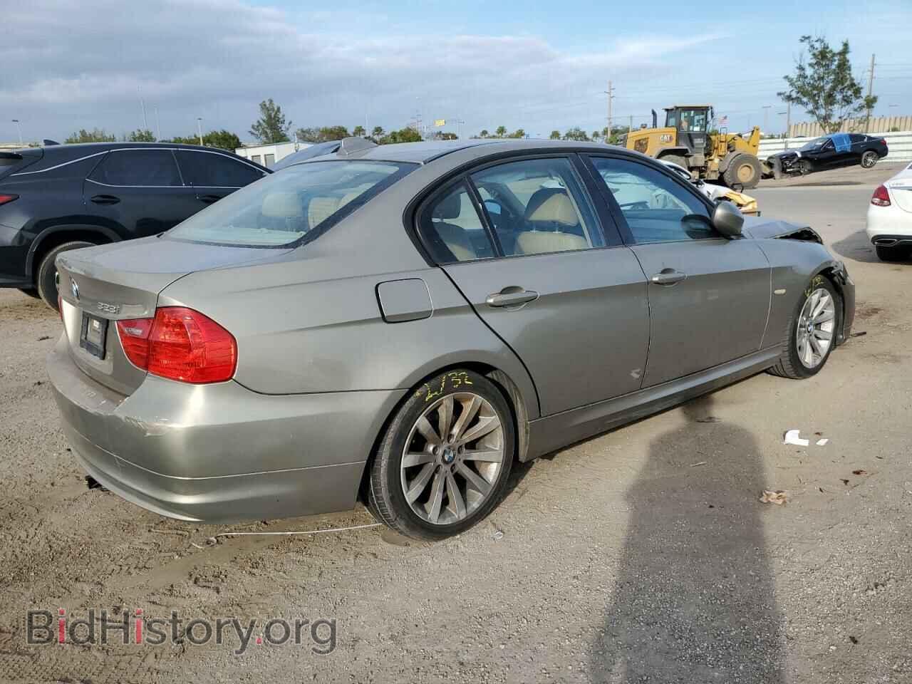 2011 BMW 3 SERIES - VIN: WBAPH7C58BE460050 - Фото 3
