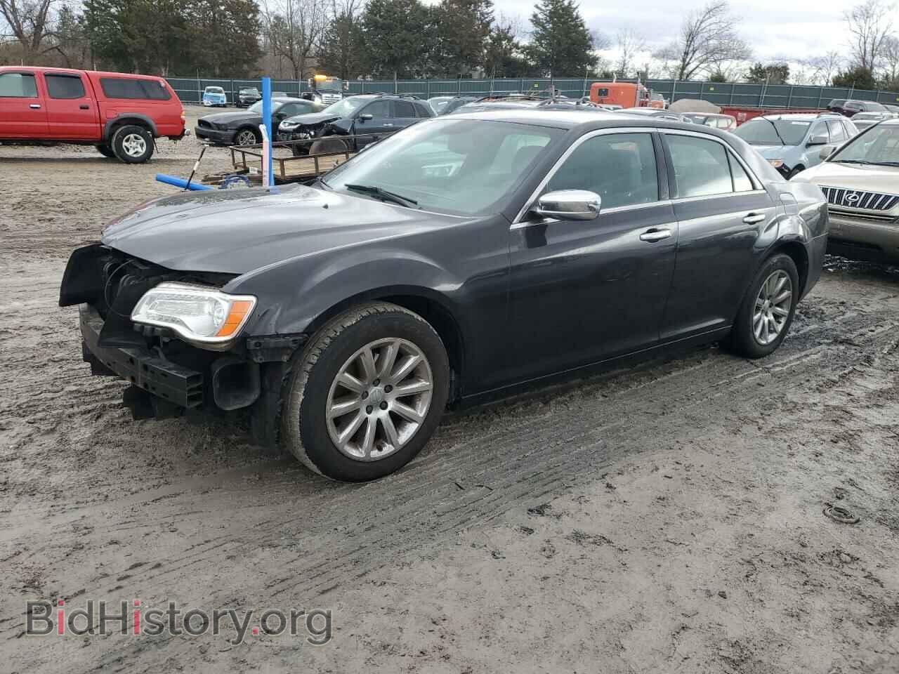 Фотография 2C3CCAEG3DH685178 - CHRYSLER 300 2013