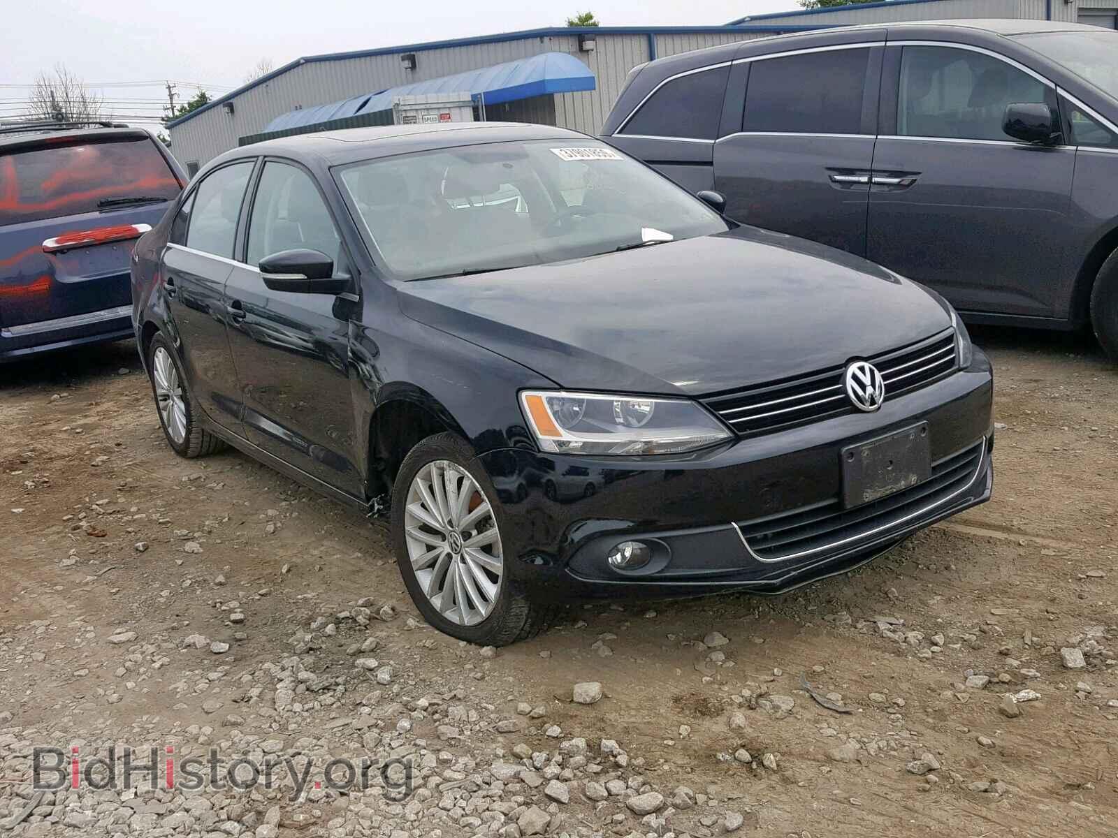 Фотография 3VWL17AJ3EM390099 - VOLKSWAGEN JETTA 2014