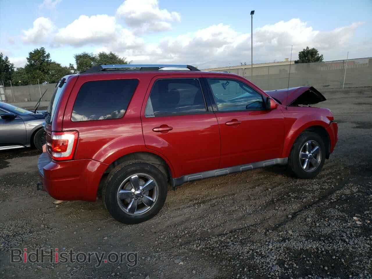 2011 FORD ESCAPE - VIN: 1FMCU0EG1BKC36196 - Фото 3