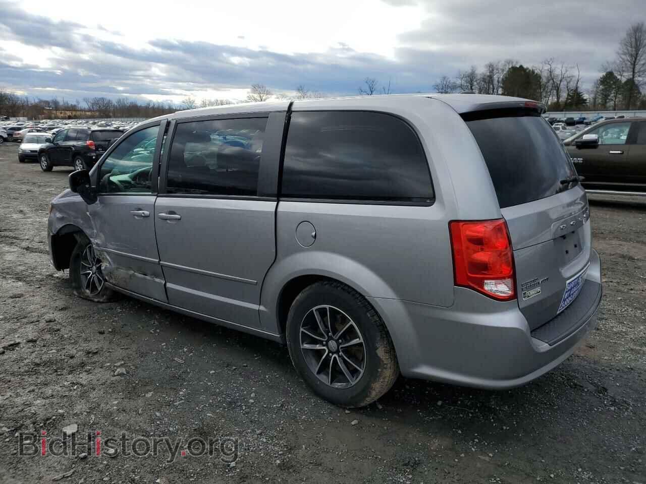 2017 DODGE CARAVAN - VIN: 2C4RDGBGXHR819128 - Photo 2
