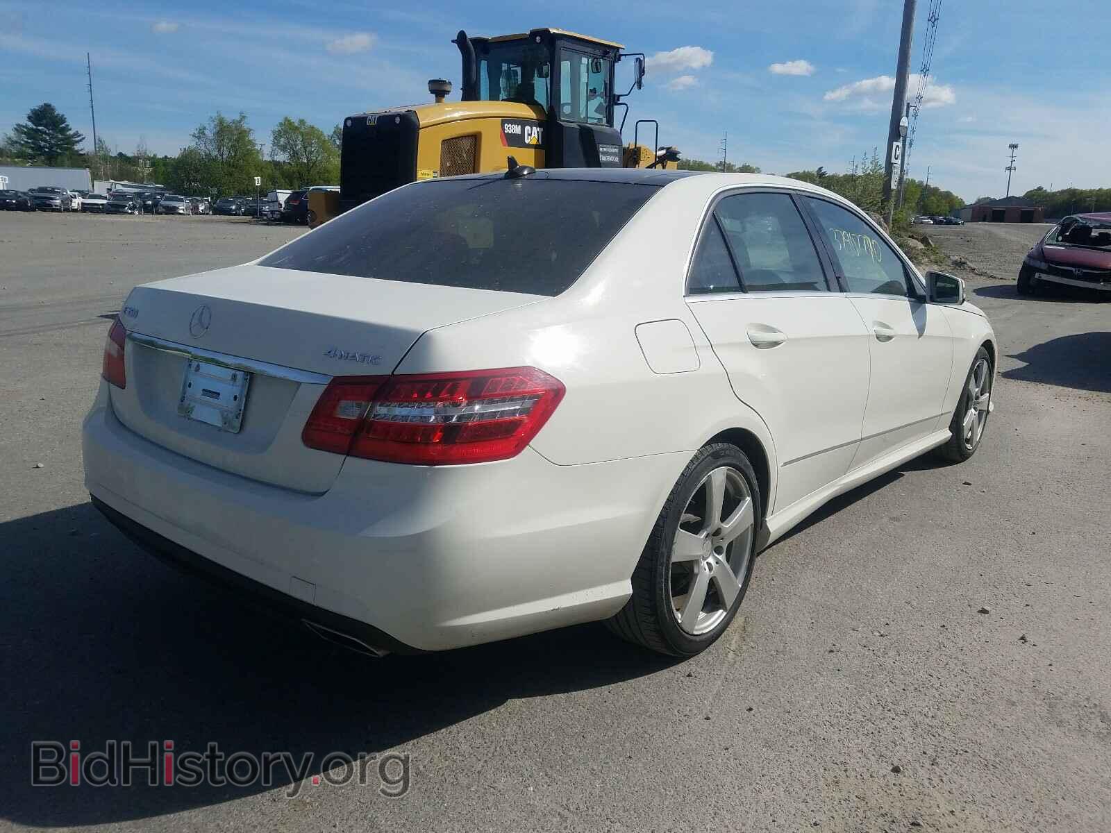 2011 MERCEDES-BENZ E-CLASS - VIN: WDDHF8HB4BA310273 - Фото 4