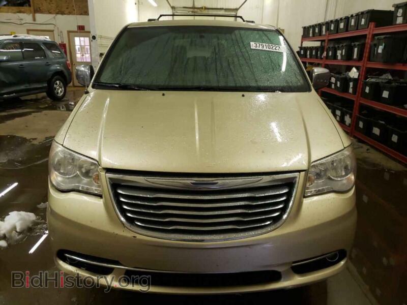 2011 Chrysler MINIVAN (VIN 2A4RR8DG3BR763460) — photo 5 of 13