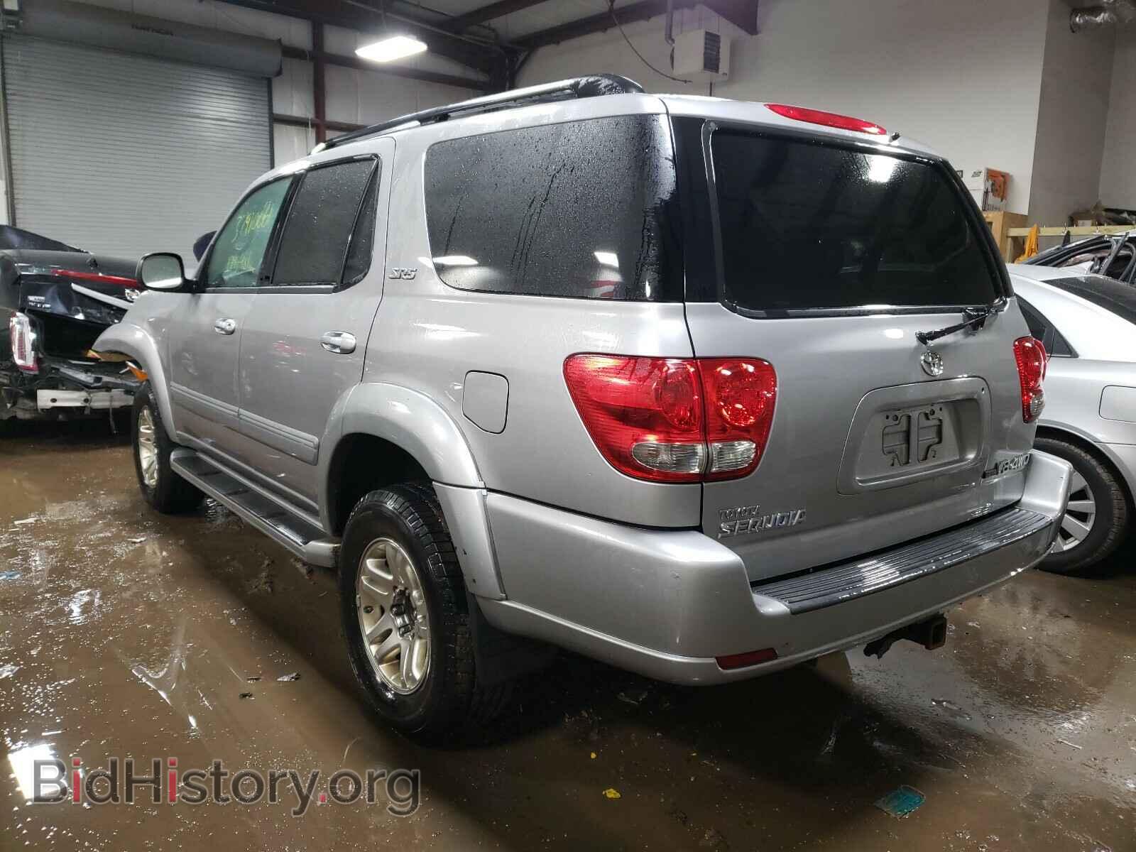 2006 TOYOTA SEQUOIA - VIN: 5TDBT44A36S266581 - Фото 3