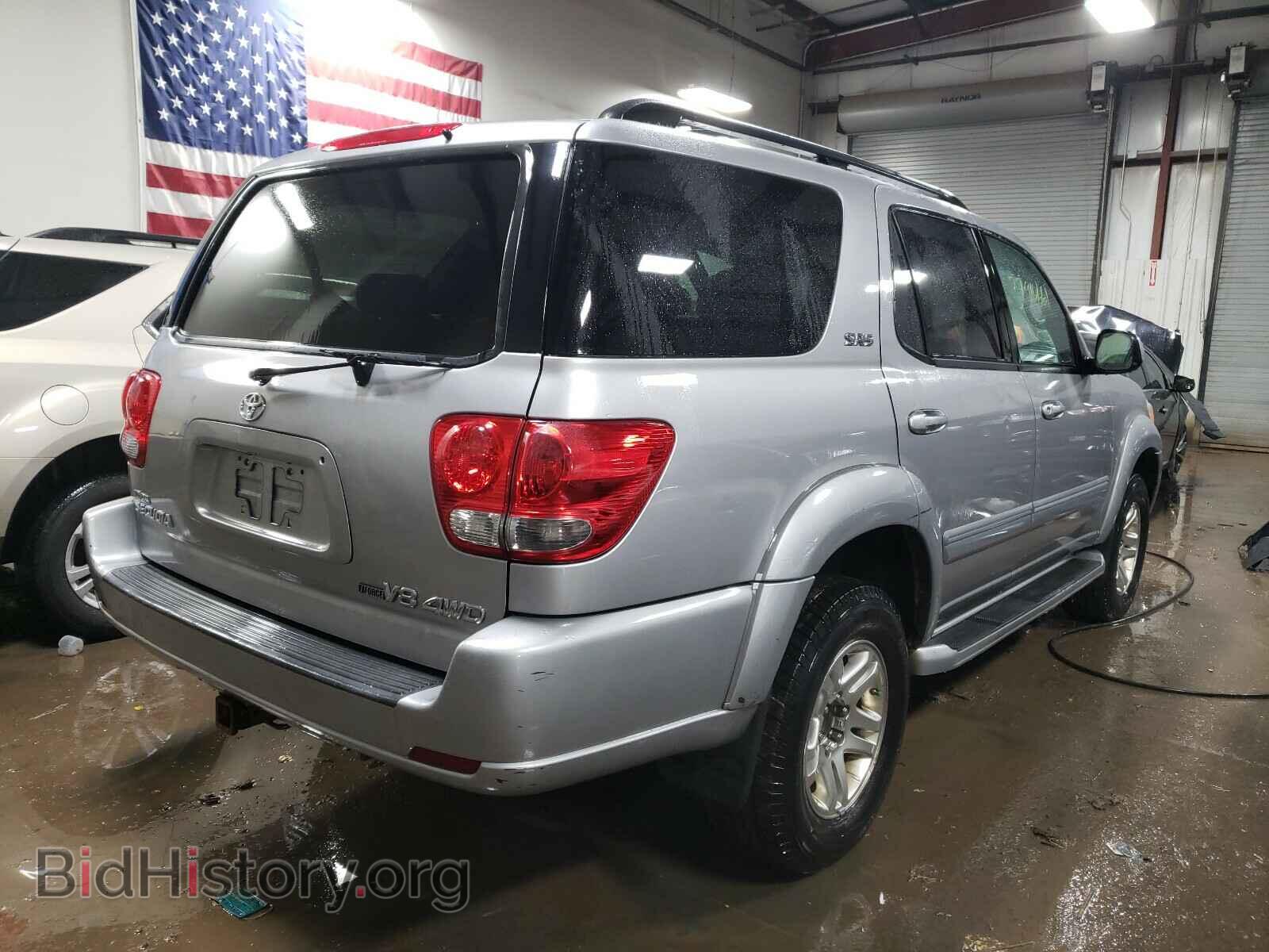 2006 TOYOTA SEQUOIA - VIN: 5TDBT44A36S266581 - Фото 4