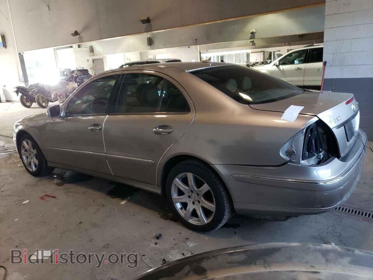 2008 MERCEDES-BENZ E-CLASS - VIN: WDBUF87X28B305466 - Фото 2
