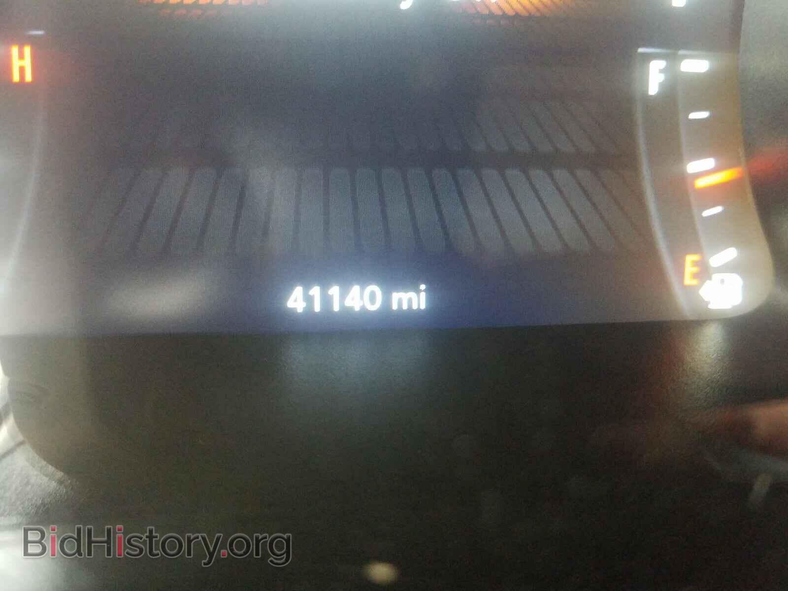 2018 DODGE CHALLENGER - VIN: 2C3CDZAG4JH317802 - Photo 8
