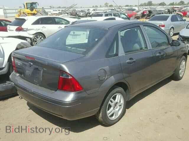 2007 FORD FOCUS - VIN: 1FAHP34N67W205759 - Фото 4