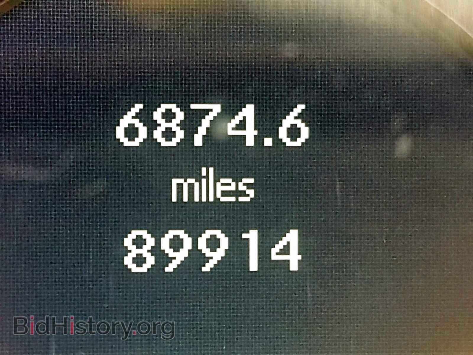 2011 MERCEDES-BENZ E 350 - VIN: WDDHF5GB7BA280511 - Фото 8