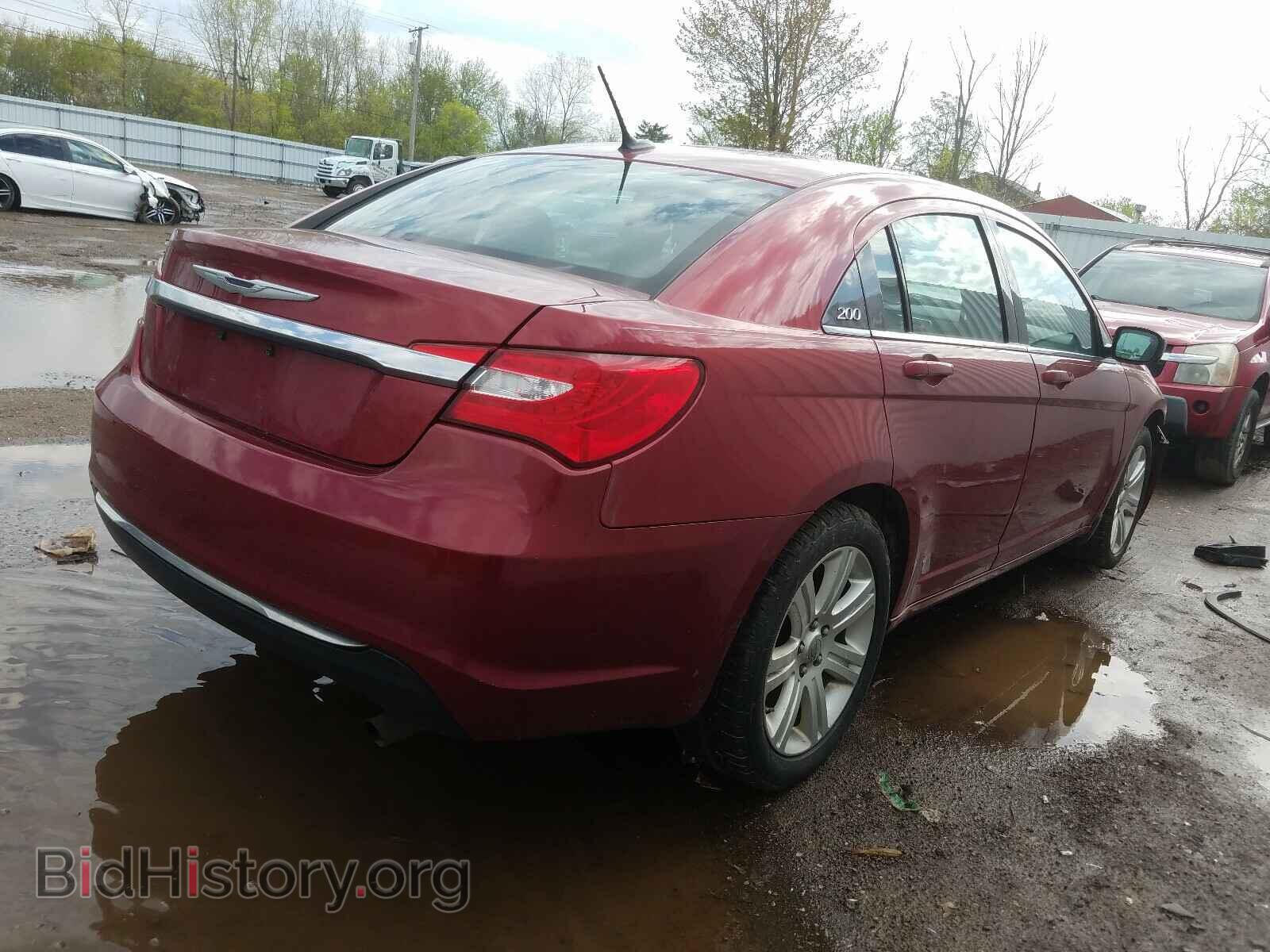 2013 CHRYSLER 200 - VIN: 1C3CCBAB3DN705064 - Фото 4